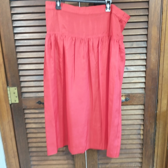 Vintage Adam Douglass Cherry Red 100% Silk Skirt & Blouse Set Size Medium - Picture 3 of 9